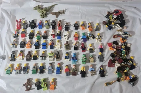 Lot Of Mix Lego Mini Figs And Extra parts
