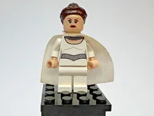 LEGO Star Wars Minifigure - Princess Leia Celebration outfit - SW0371 Dirty Cape