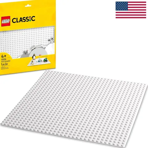 Durable 32x32 White Baseplate - Ideal for Snowy Landscapes & Creative Projects
