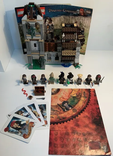 LEGO Pirates of the Caribbean 4183 The Mill w/ Cards, Barbossa, Philip, Chef, +