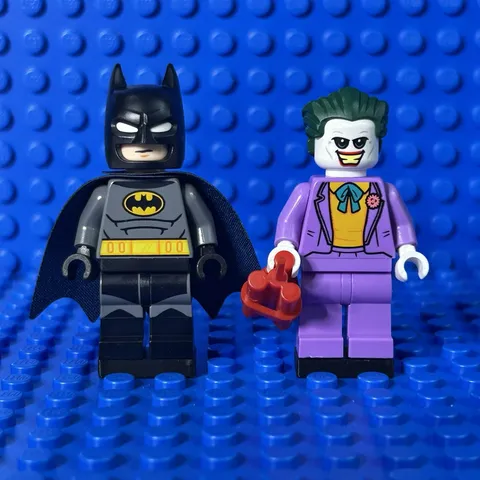 Lego Batman & Joker Minifigures 76271 Batman The Animated Series