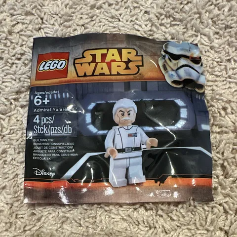 LEGO Star Wars Admiral Yularen Minifigure Polybag 5002947 4 pcs