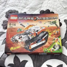 LEGO Mars Mission 7645 MT-61 Crystal Reaper Complete Set 