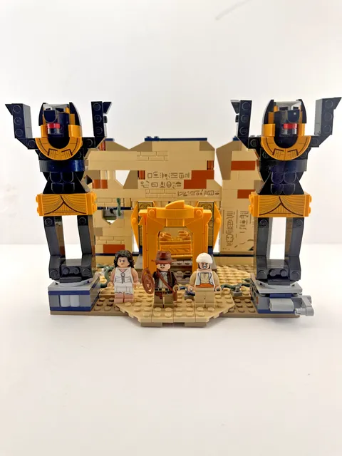LEGO Indiana Jones: Escape from the Lost Tomb (77013) 99% complete