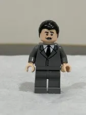 LEGO® Disney Walt Disney Minifigure Disney 100 43230 dis140 Minifig Grey Suit