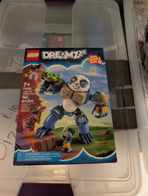 LEGO Dreamzzz: Logan the Mighty Panda (71480)