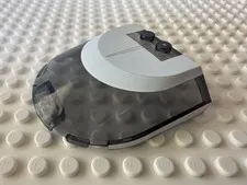 LEGO Windscreen 6 x 6 x 1 1/3 Curved with White Roof and Stripes 3383pb03