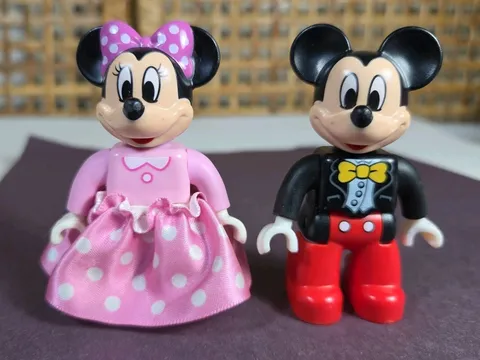LEGO Duplo Disney Figures Mickey Mouse And Minnie Mouse With Skirt Collectible