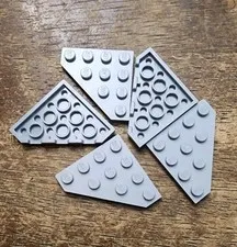LEGO Light Bluish Gray Wedge, Plate 4 x 4 Cut Corner QTY 5. Part No. 30503