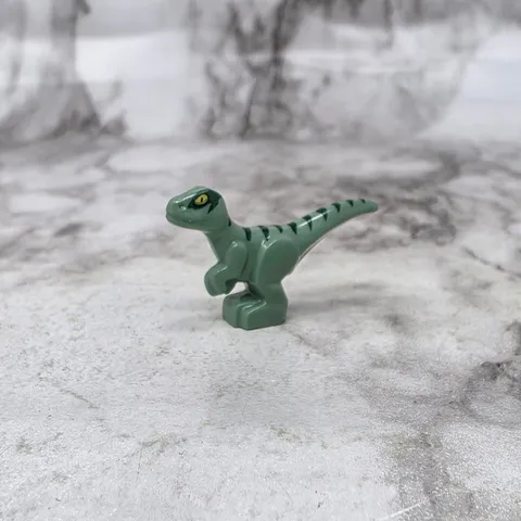 Lego Baby Velociraptor Minifigure Jurassic World 75942