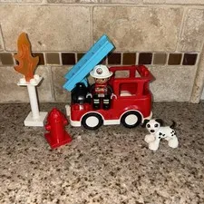 LEGO DUPLO Firefighter Fireman Firetruck Lot dog Fire Hydrant #E22