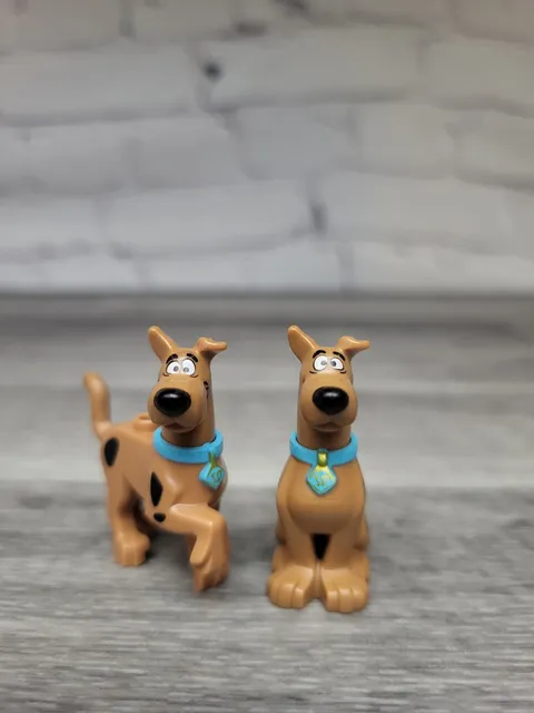 Lego Scooby-Doo Minifigure 30601 Dog Retired Polybag 75901 Sitting Lot