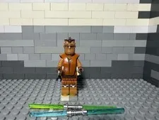 LEGO STAR WARS Jedi General Pong Krell w/ Two Double Bladed Lightsabers