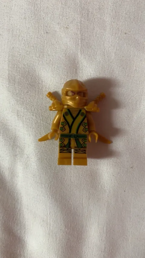 Lego Ninjago Golden Ninja Lloyd