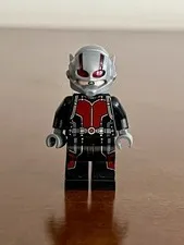 Lego Ant-Man (Scott Lang) (Original Suit) 76039 Super Heroes Minifigure