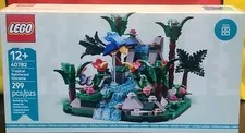 LEGO 40782 Tropical Rainforest Diorama Limited Edition Set 299 pcs 12+