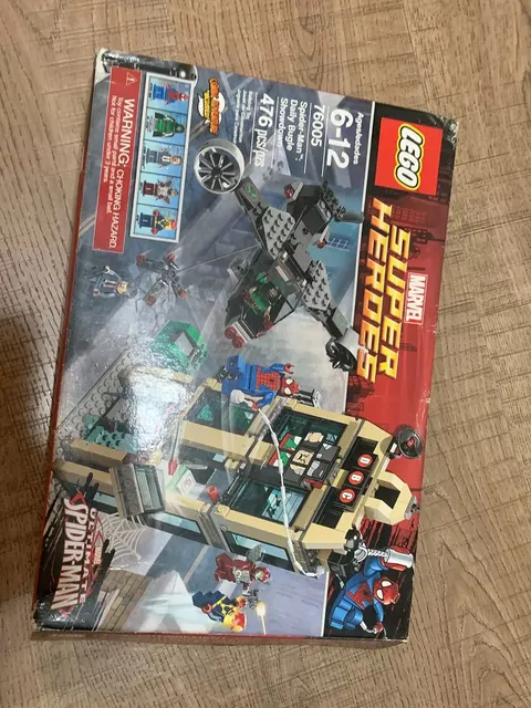 LEGO 76005 Daily Bugle Showdown 476 Pcs -丨With Instruction丨With box！