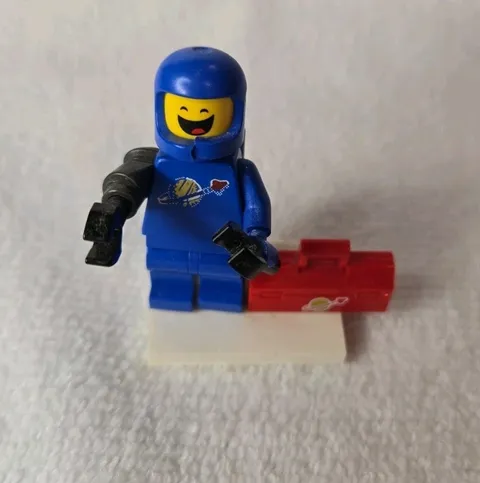 LEGO The Lego Movie 2 Minifigure Series Apocalypse Benny Complete 