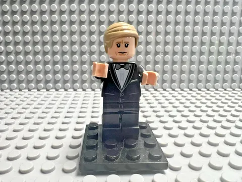 LEGO Speed Champions Minifigure - James Bond Black Tuxedo - SC102 76911
