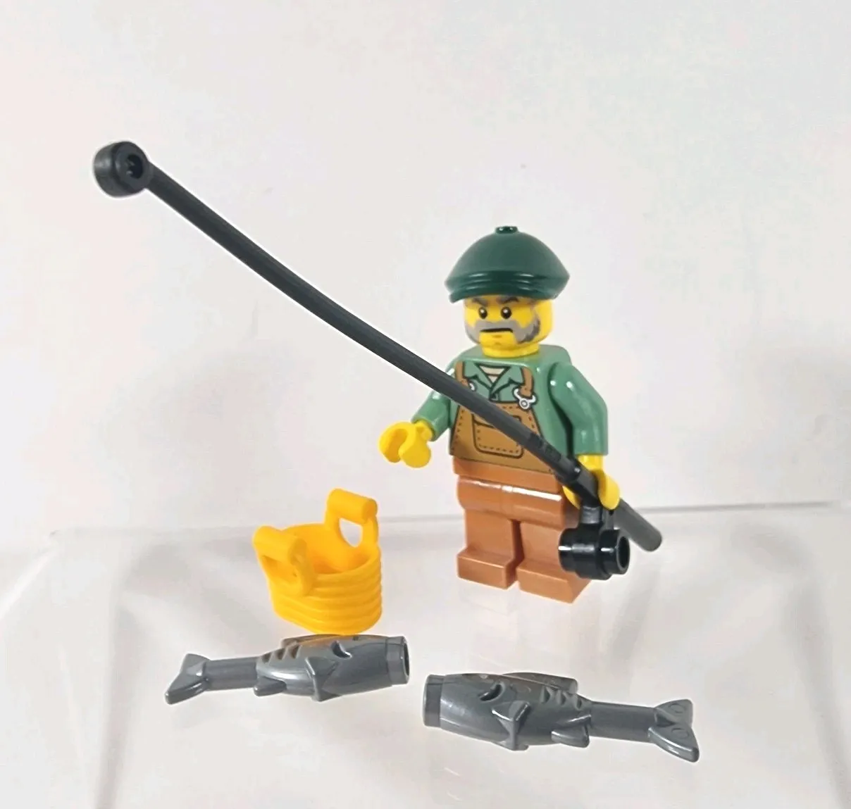 LEGO BAM MOC Minifigure Fisherman Old Man Overalls Fishing Pole Basket 2 Fish 