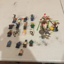 LEGO Minifigure Lot Mixed Minecraft Marvel Captain America Steve Alex Weapons