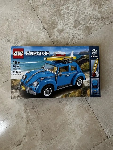 LEGO Creator Expert: Volkswagen Beetle (10252)