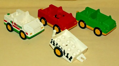 DUPLO CAR AIRPORT VEHICLE TRUCK LEGO SET 3 OCTANE OCTAN FAUX SIREN LOT TOY CAR.