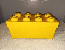 LEGO Yellow 8-Stud Stackable Storage Brick Box w/ Lid Plastic 2012 EMPTY