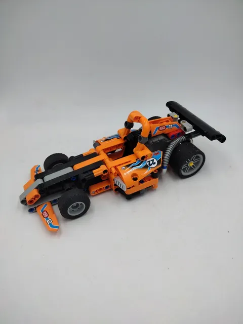 USED LEGO TECHNIC 42104 RACE CAR PULL BACK