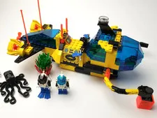 LEGO Aquanauts 6175 Crystal Explorer Sub Complete Aquazone Submarine Octopus
