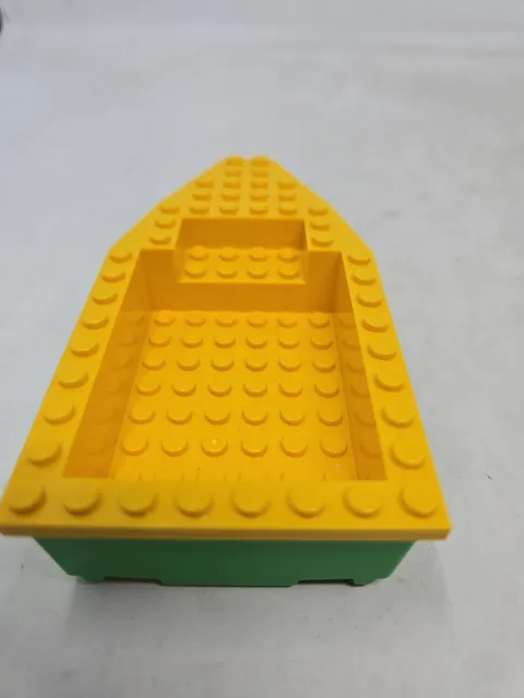 Lego Floating Boat 16 x 8 Bright Green Hull 28533 with Yellow Top 28535