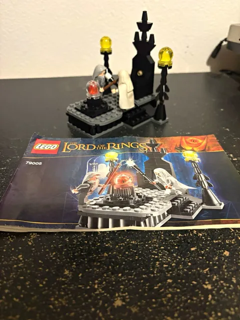 LEGO Lord of the Rings: The Wizard Battle (79005) Complete w/ Instructions