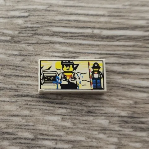 Lego 3069px22 3069bpx22 White Tile 1 x 2 with Minifigure and Pyramids Pattern