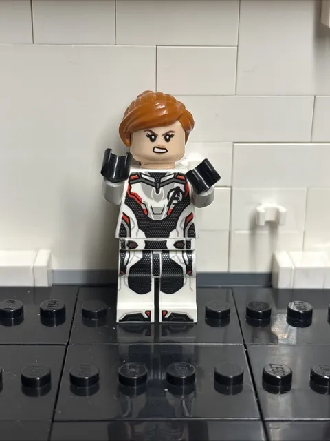 LEGO® Super Heroes Black Widow Minifigure Avengers Suit Endgame Marvel 76126