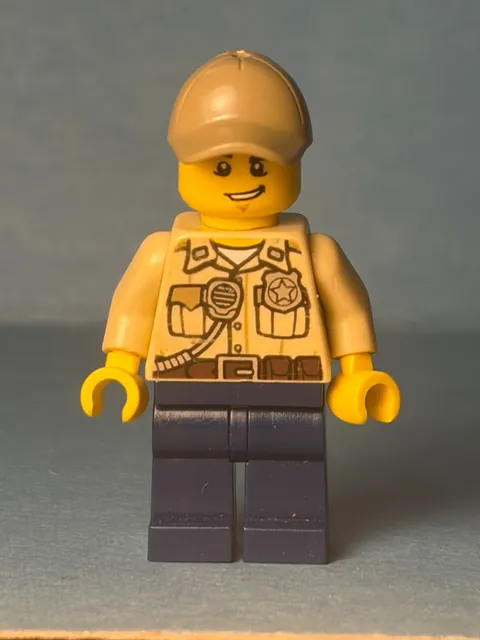 LEGO City Minifig cty0519 - Swamp Police Officer - Scratches/No Cracks
