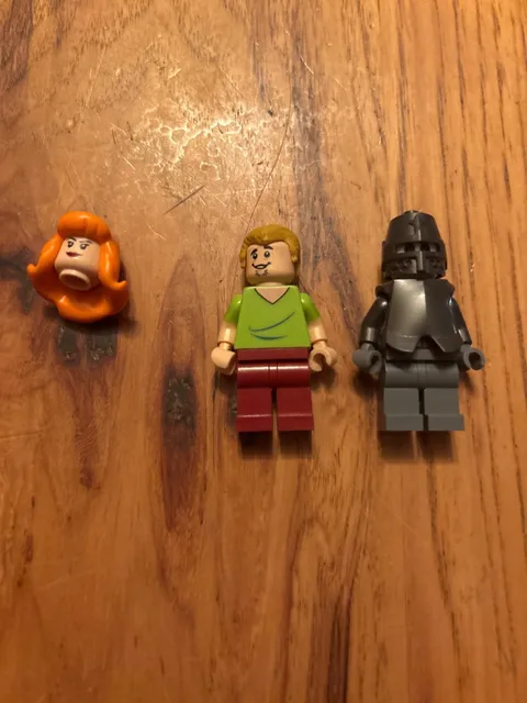 Lego Scooby Doo Minifigures Lot of 3 knight missing head and shaggy wrong hair