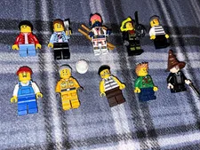LEGO NINJAGO Minifigure Lot w/ Accessories Ninja & Assorted Figures Polybag
