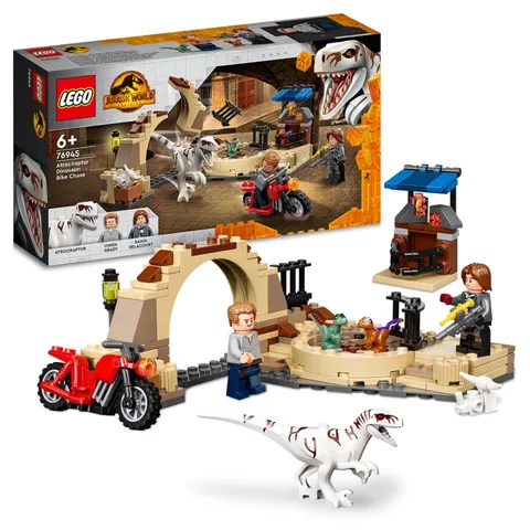 LEGO Jurassic World: Atrociraptor Dinosaur: Bike Chase (76945)