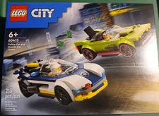 Lego City Police Car and Muscle Car Chase Set NEW 213 pcs unopened