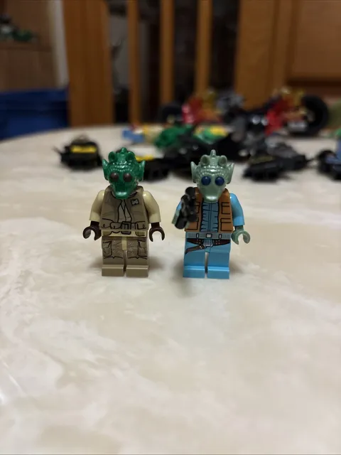 LEGO Rodian Alliance Fighter SW0687 & Greedo SW0553 Bundle