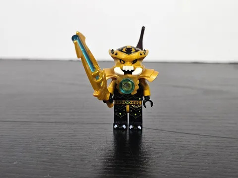 LEGO Scorm Minifigure Legends of Chima scorpion 70132 loc056 W Weapons 