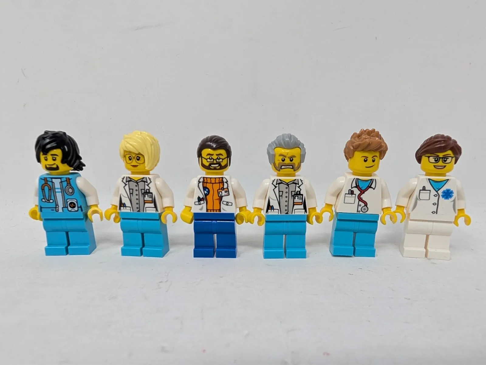 LEGO Medical Doctor Nurse EMTs Minifigures  - Lot of 6
