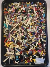 Lego 1X Blocks (Lot 4.03) – Random Selection of Sizes and Colors