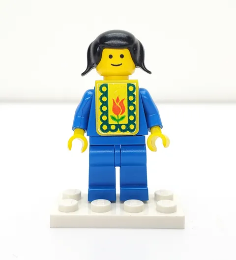 LEGO Homemaker - 269 Kitchen - Baby Minifigure w/ Bib - pln108s - Vintage 1979