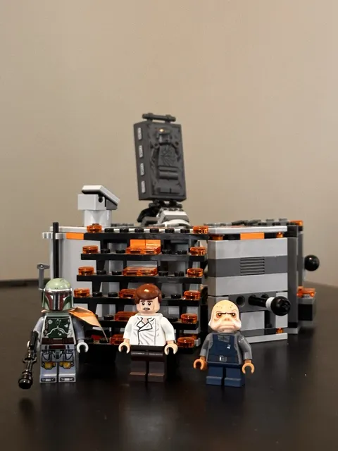 LEGO 75137: Carbon-Freezing Chamber 99% Complete See Pictures