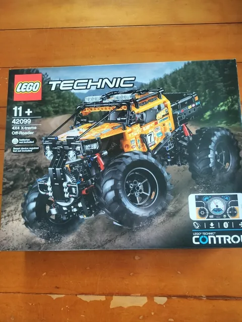 LEGO TECHNIC 42099 4X4 X-treme Off-Roader Technic Model for Age 11 and Up