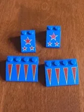 LEGO LOT BLUE SLOPE w/ RED TRIANGLES & STARS w/ YELLOW BORDERS 3298p21 3297px1