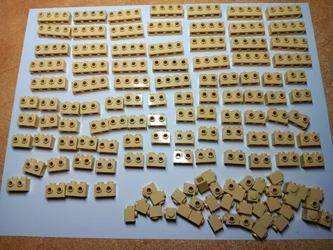 LEGO LOT OF 130 TAN MODIFIED BRICKS STUDS ON 1 SIDE 1X1 1X2 1X4