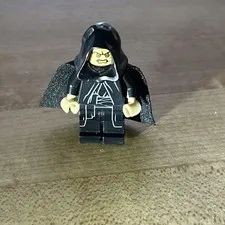 LEGO Star Wars Emperor Palpatine with Robe Minifigure Sith