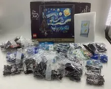 LEGO Ideas: Vincent van Gogh - The Starry Night (21333)